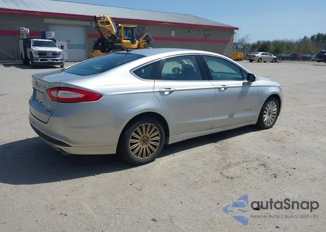 2013 Ford Fusion Hybrid Se from USA, damaged, VIN 3FA6P0LU7DR196888